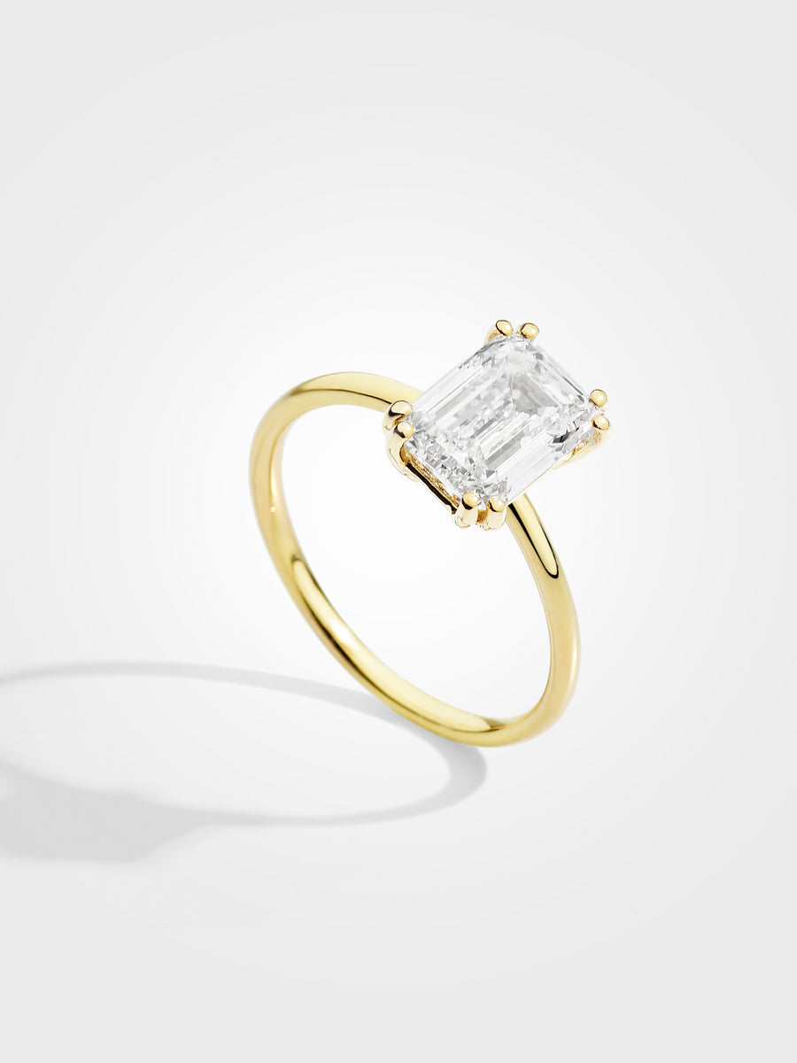 Emerald Solitaire - Yellow Gold - 2 ct