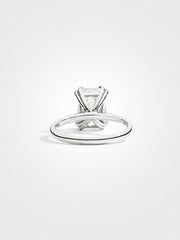 Emerald Solitaire - White Gold - 3 ct