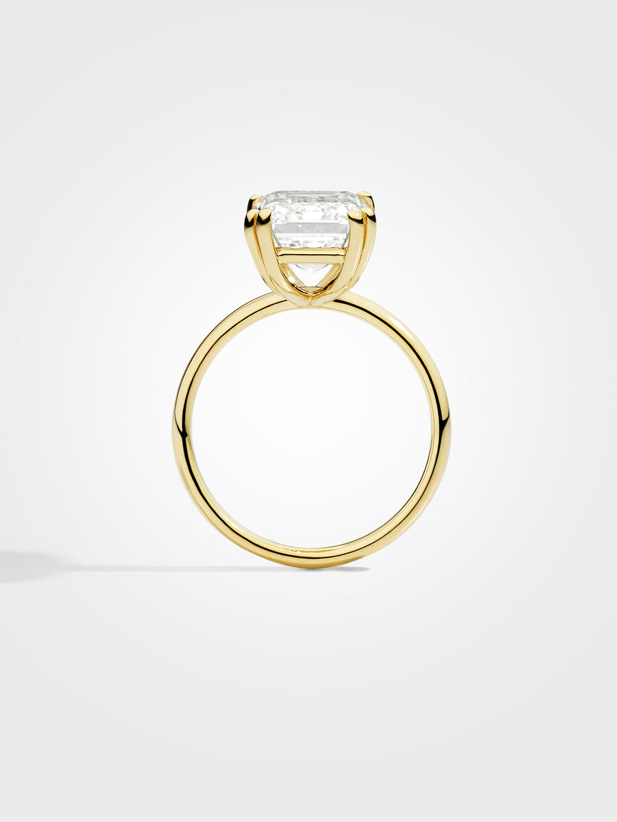 Emerald Solitaire - Yellow Gold - 5 ct