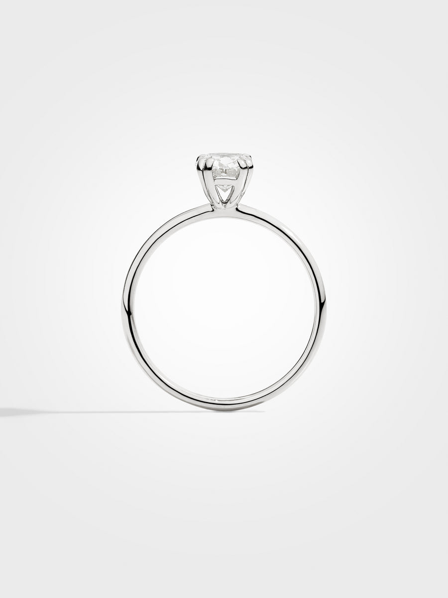 Oval Solitaire - White Gold - 1 ct