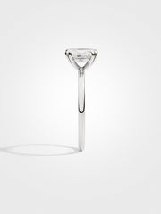 Oval Solitaire - White Gold - 1 ct