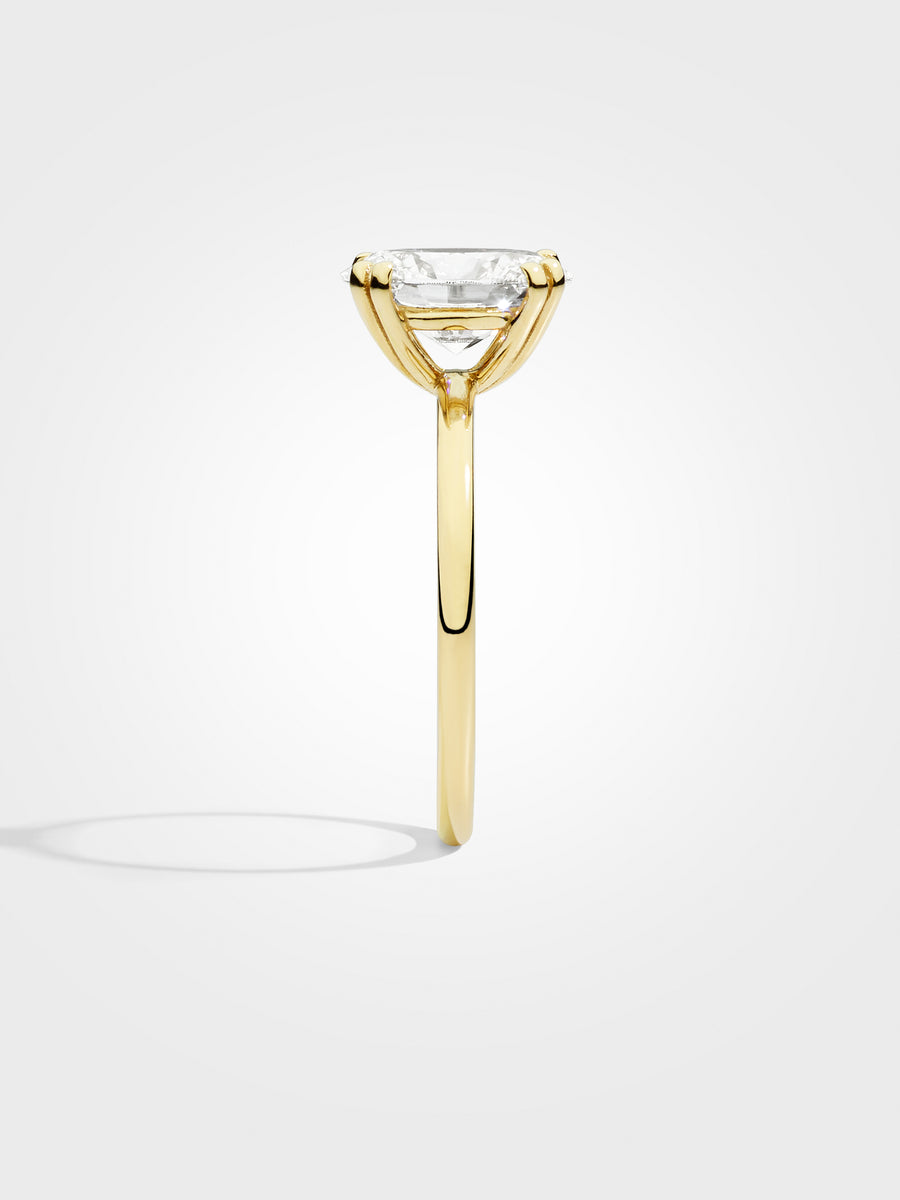 Oval Solitaire - Yellow Gold - 2 ct