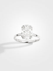 Oval Solitaire - White Gold - 3 ct