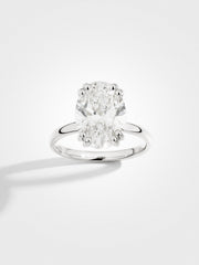 Oval Solitaire - White Gold - 5 ct